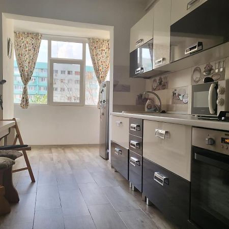 Apartament Cu 3 Camere Chiar In Inima Capitalei Bukares Bagian luar foto
