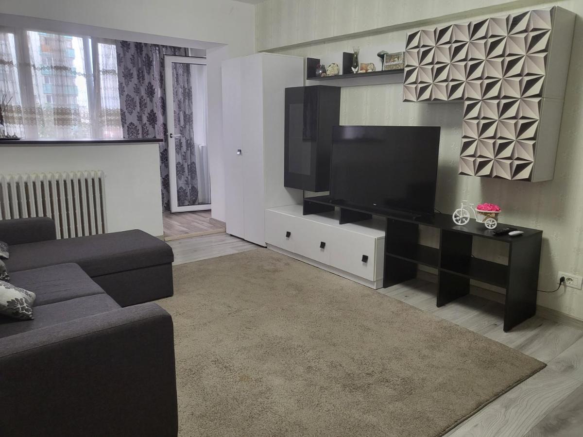 Apartament Cu 3 Camere Chiar In Inima Capitalei Bukares Bagian luar foto