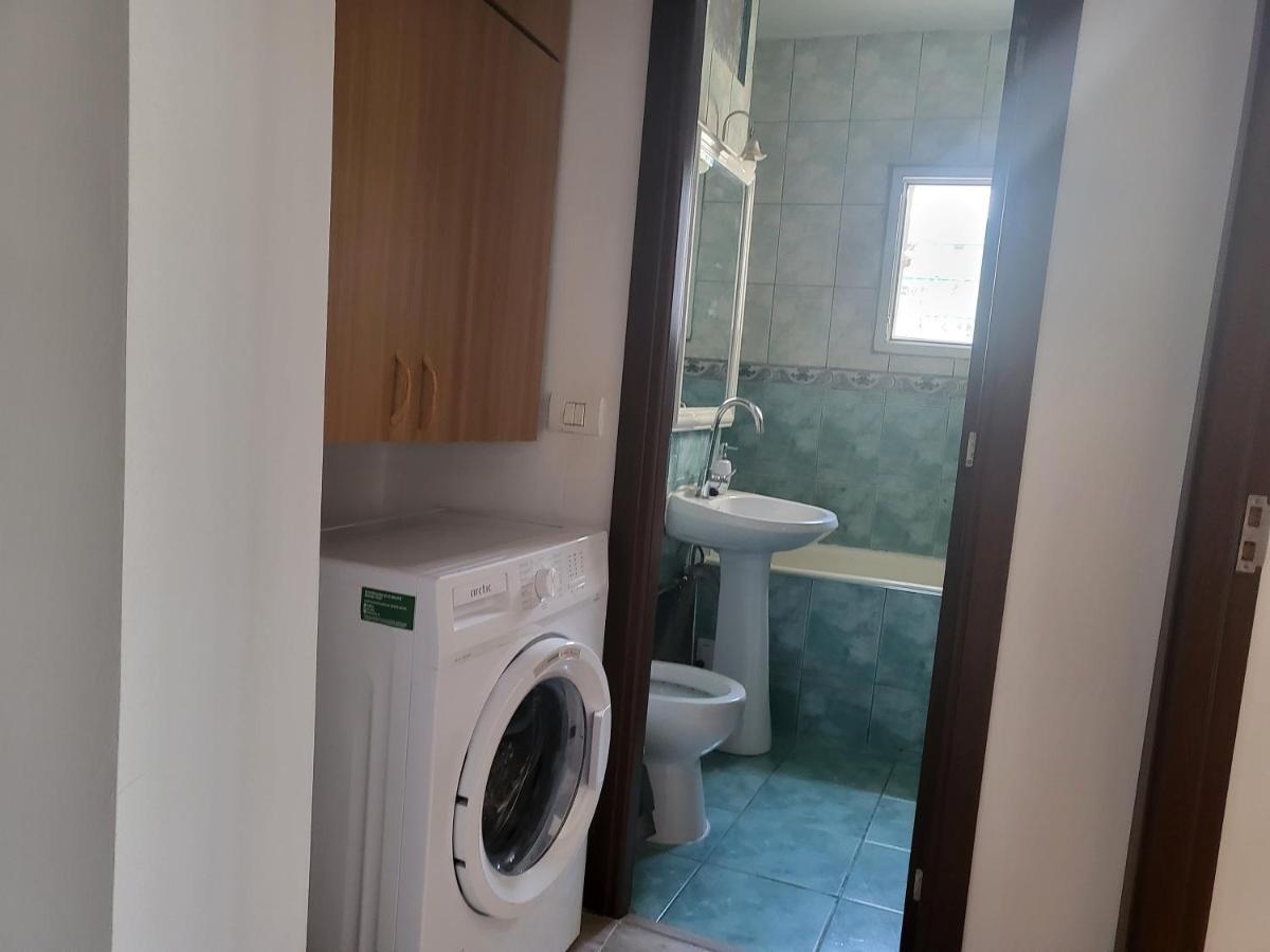 Apartament Cu 3 Camere Chiar In Inima Capitalei Bukares Bagian luar foto