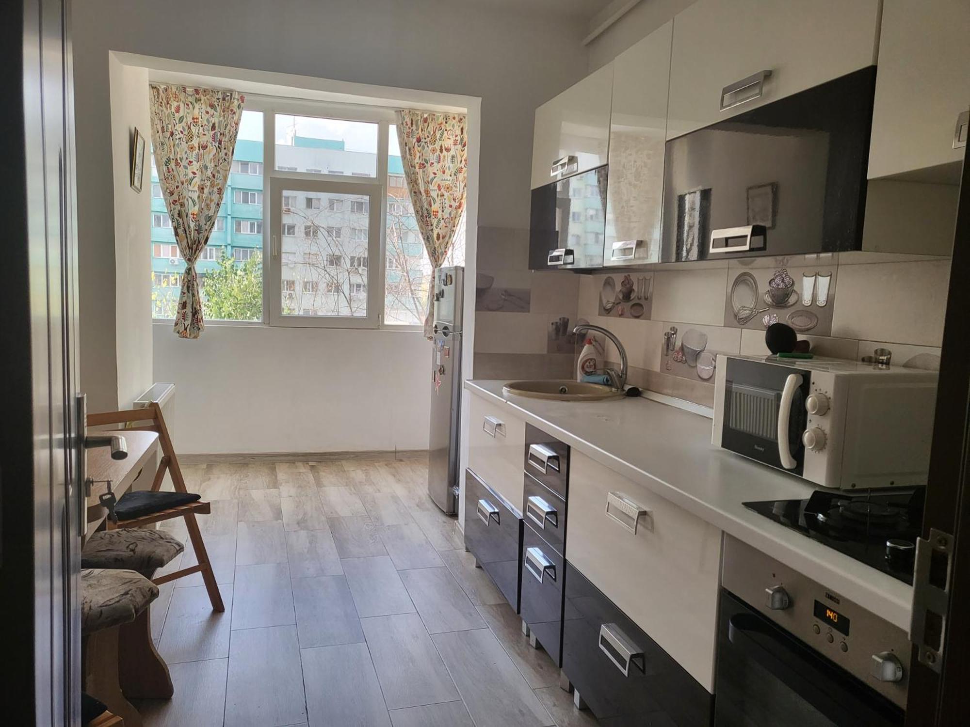 Apartament Cu 3 Camere Chiar In Inima Capitalei Bukares Bagian luar foto